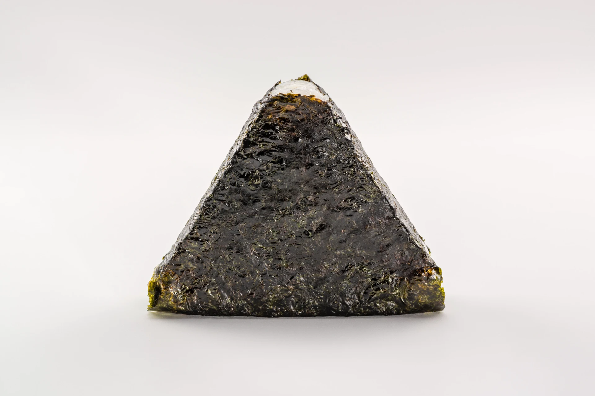 Qisqichbaqali onigiri