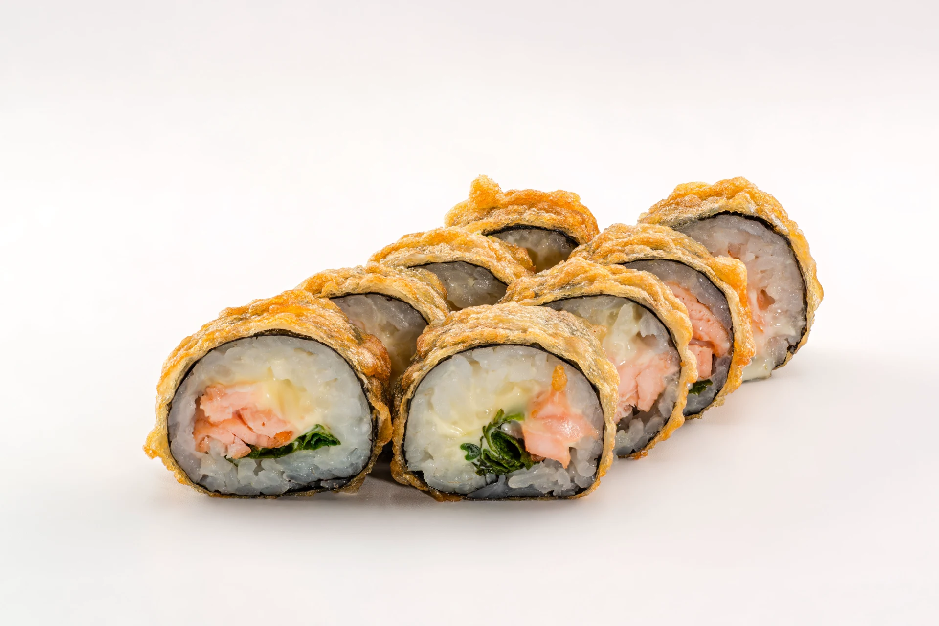 Qovurilgan roll losos bilan